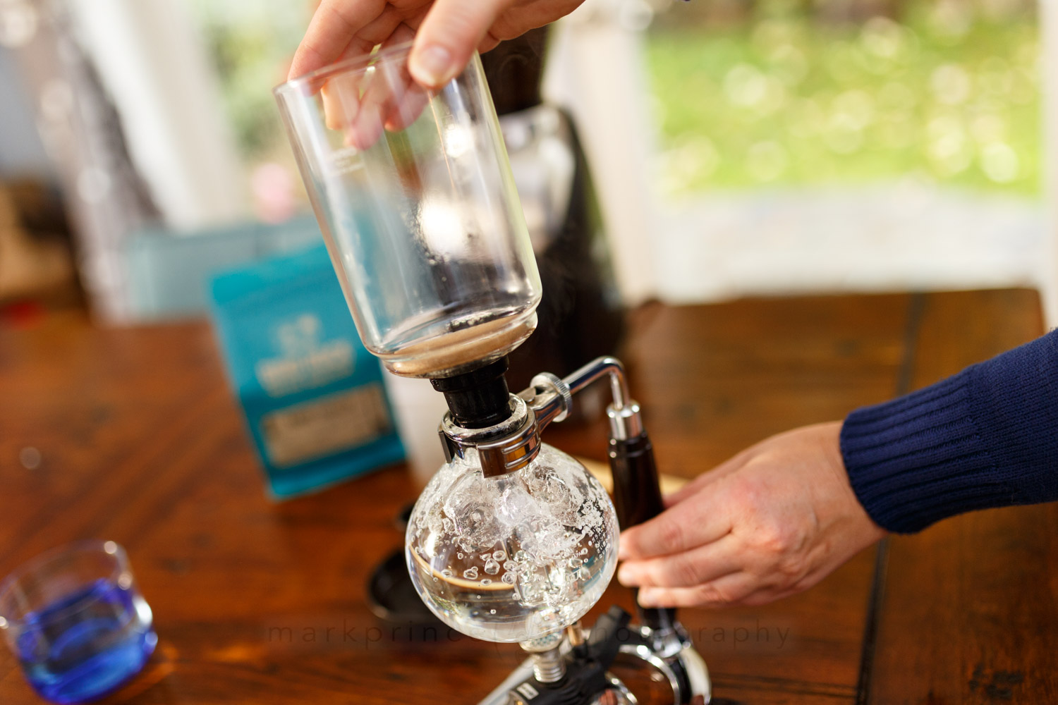 Gravity Coffee Maker 